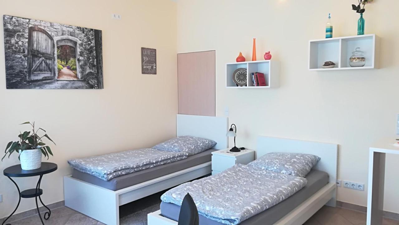 Helles 1-Zimmer-Apartment In Hemmingen/Hannover Hemmingen  Eksteriør billede